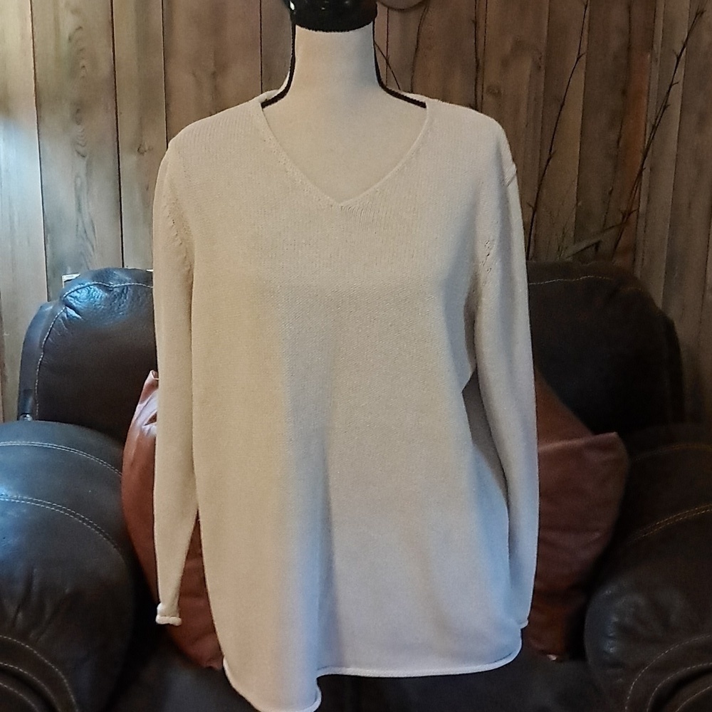 Eddie Bauer Cream V-Neck Long Sleeve Cotton Knit Sweater PTP 24 Basic Capsule